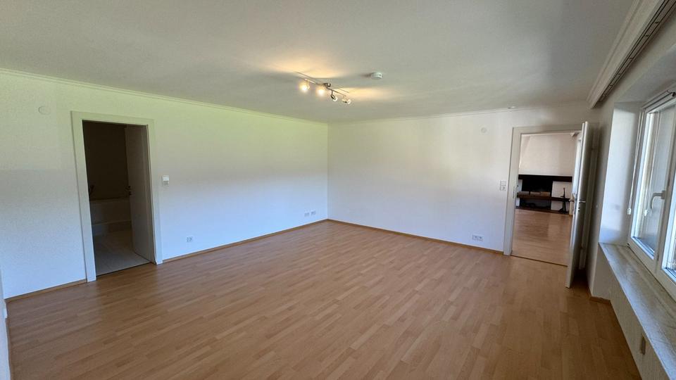 Etagenwohnung Oberaudorf - 3 Zimmer, 90 m&sup2;, 1.100&euro; | Angebot:25755028