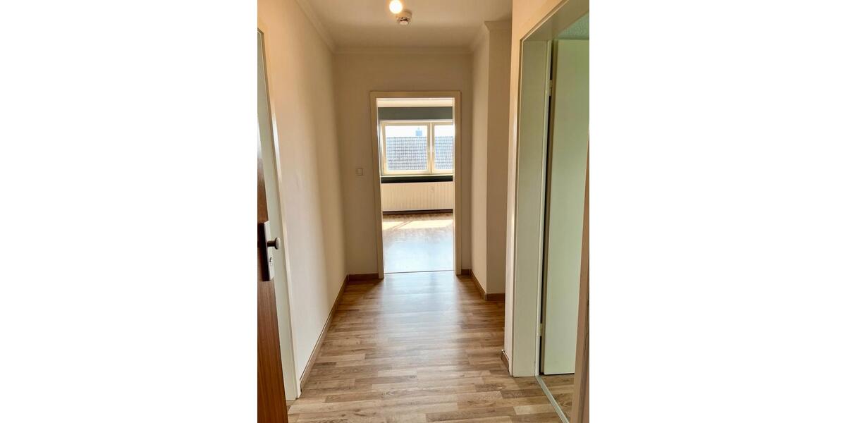 Dachgeschoßwohnung Kellinghusen - 1 Zimmer, 43 m&sup2;, 590&euro; | Angebot:26691826
