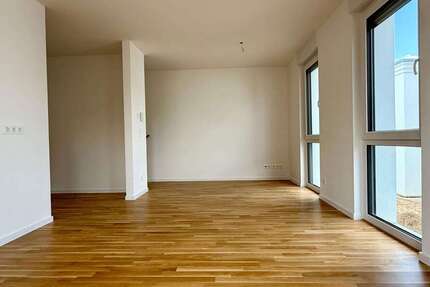Wohnung Zossen - 5 Zimmer, 109 m&sup2;, 1.467&euro; | Angebot:26517130