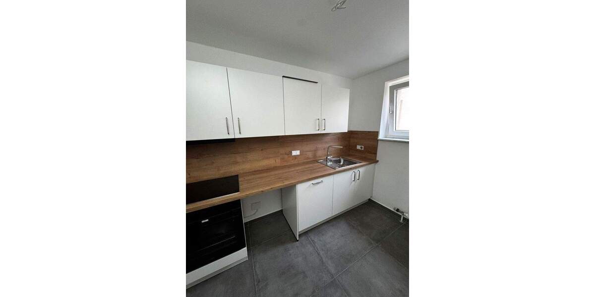 Etagenwohnung Wiesbaden Delkenheim - 4 Zimmer, 80 m&sup2;, 1.250&euro; | Angebot:25070798