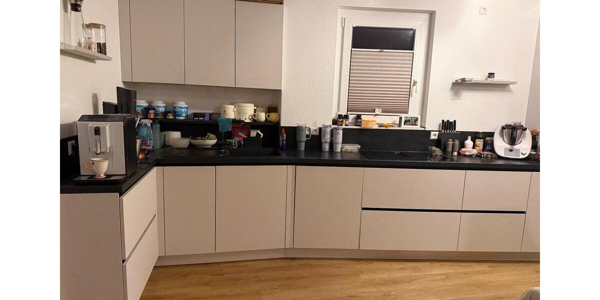 Erdgeschoßwohnung Weinstadt - 3 Zimmer, 119 m&sup2;, 1.602&euro; | Angebot:24753498