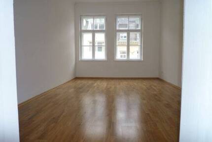 Wohnung München Altstadt-Lehel - 3 Zimmer, 90 m&sup2;, 2.160&euro; | Angebot:26886690
