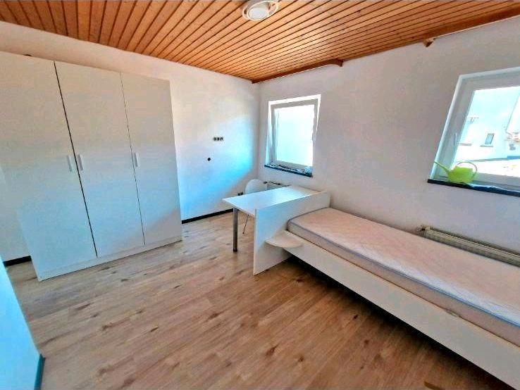 Etagenwohnung Bad König - 1 Zimmer, 28 m&sup2;, 400&euro; | Angebot:26032224