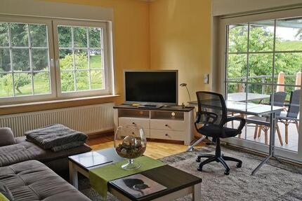 Wohnen auf Zeit Rinteln - 4 Zimmer, 90 m&sup2;, 390&euro; | Angebot:25999043