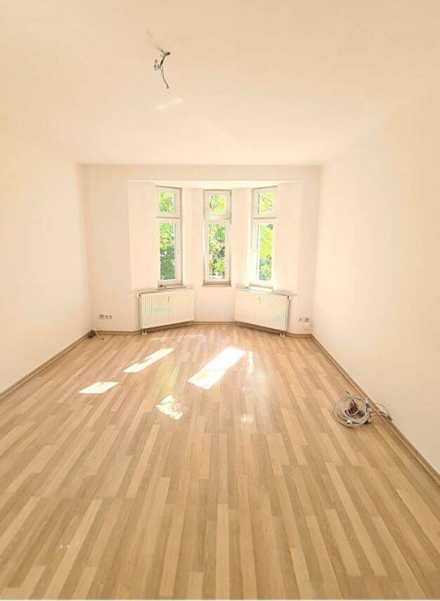 Wie wär`s mit einer attraktiven Drei-Zimmer-Wohnung?