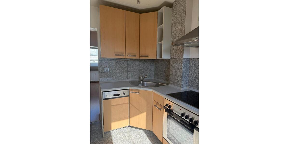 Dachgeschoßwohnung Düsseldorf Stadtbezirk 9 - 2 Zimmer, 52 m&sup2;, 650&euro; | Angebot:26285612