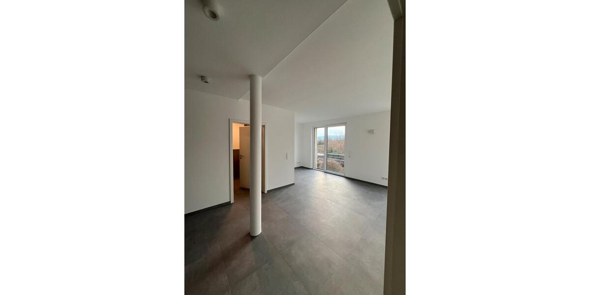 Etagenwohnung Lösnich - 4 Zimmer, 90 m&sup2;, 1.200&euro; | Angebot:22840569