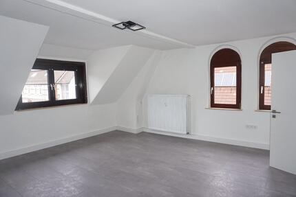 Wohnung Bad Arolsen - 6 Zimmer, 110 m&sup2;, 825&euro; | Angebot:24867683