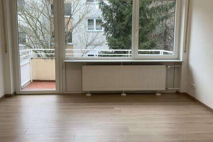 Wohnung Bad Dürkheim Hausen - 4 Zimmer, 89 m&sup2;, 629&euro; | Angebot:25042132