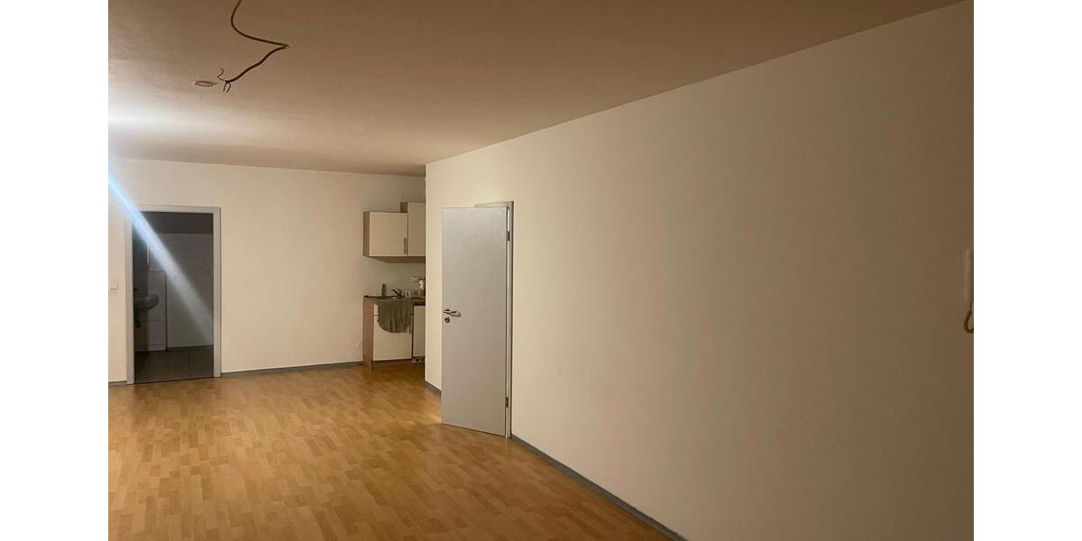 Erdgeschoßwohnung Kaiserslautern - 1 Zimmer, 50 m&sup2;, 550&euro; | Angebot:25964265