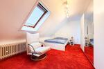 Dachgeschoßwohnung Esslingen am Neckar Hegensberg - 3 Zimmer, 68 m&sup2;, 1.252&euro; | Angebot:26404841