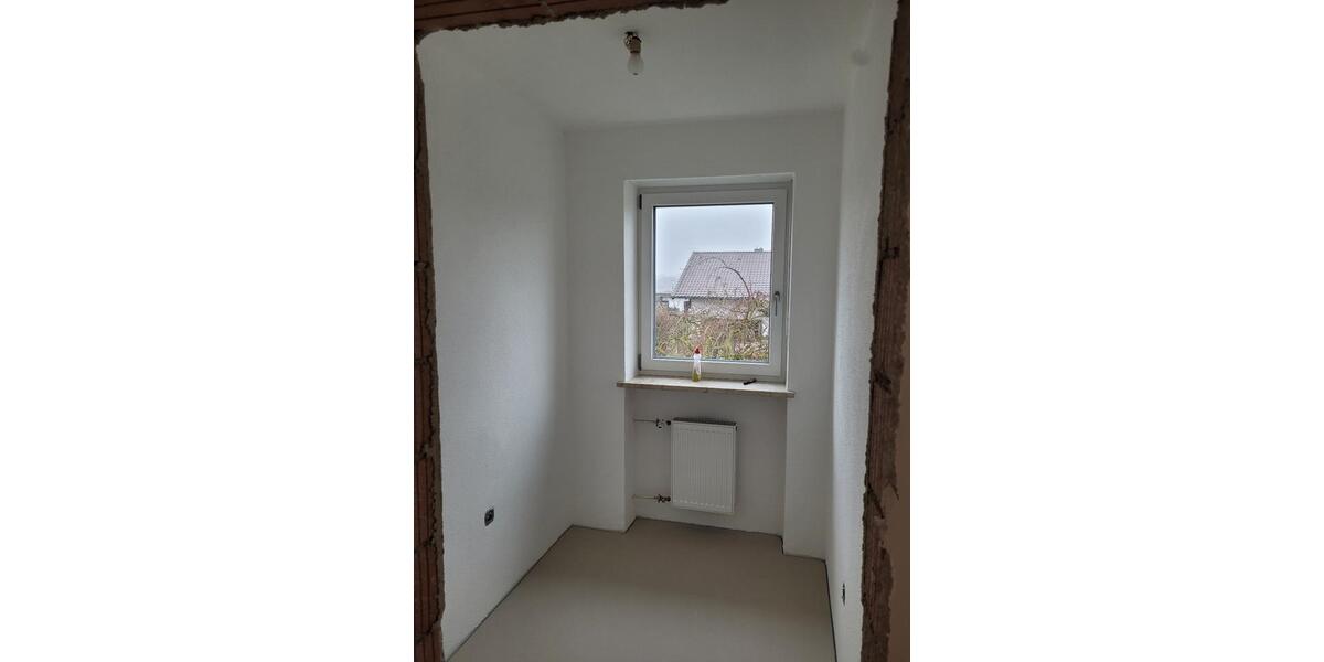 Einfamilienhaus Palling - 8 Zimmer, 2.200&euro; | Angebot:23250900