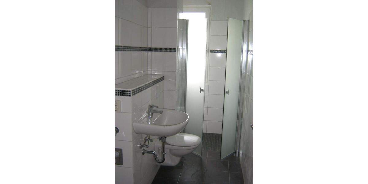 Altersgerecht Wohnen mit ebenerdiger Dusche und Balkon! 3 zimmer