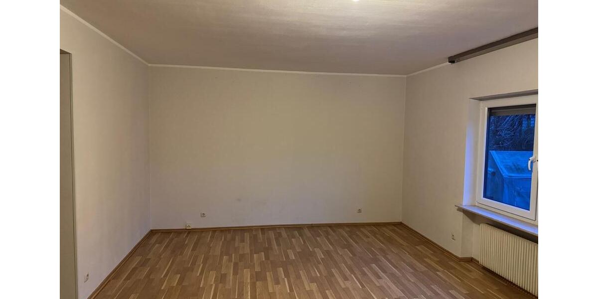 Etagenwohnung Höhr-Grenzhausen Grenzhausen - 3 Zimmer, 93 m&sup2;, 900&euro; | Angebot:26313784