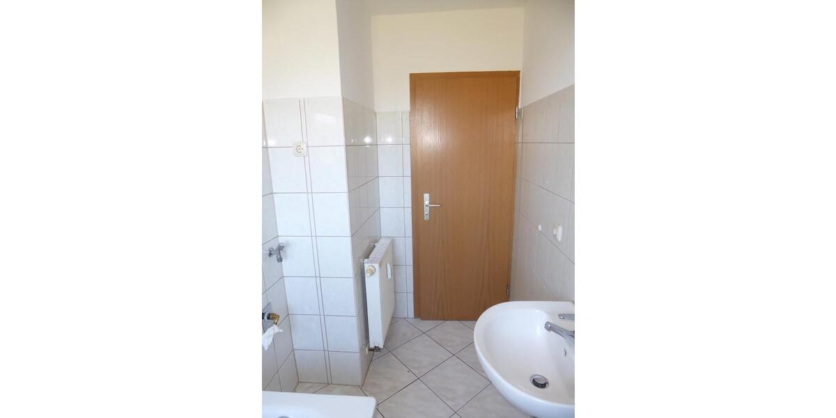 Etagenwohnung Unterwellenborn - 2 Zimmer, 47 m&sup2;, 274&euro; | Angebot:26479809