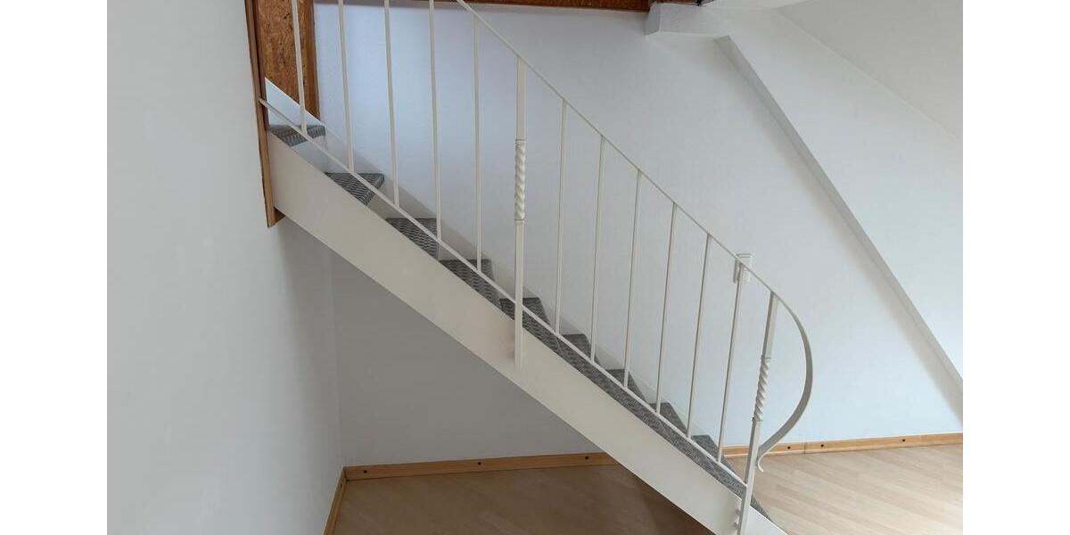 Maisonettenwohnung Wiesbaden - 3.5 Zimmer, 75 m&sup2;, 1.067&euro; | Angebot:26639032