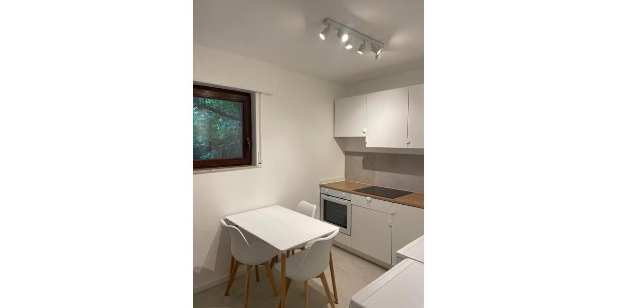 Wohnen auf Zeit Nürnberg Eberhardshof - 11 Zimmer, 60 m&sup2;, 600&euro; | Angebot:26593312