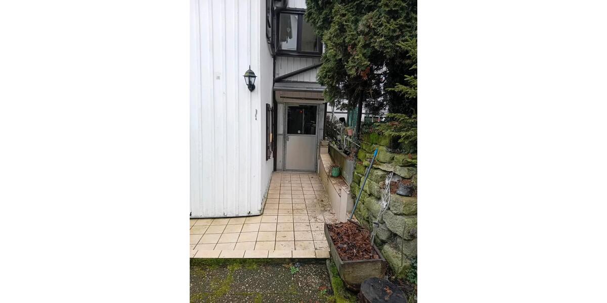 Doppelhaushälfte Neckartenzlingen - 5 Zimmer, 140 m&sup2;, 1.150&euro; | Angebot:24728093