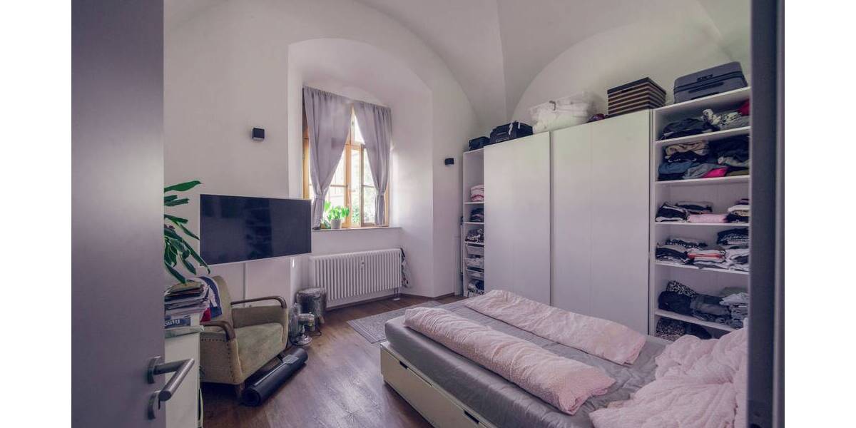 Etagenwohnung Amberg - 2 Zimmer, 70 m&sup2;, 850&euro; | Angebot:25665005