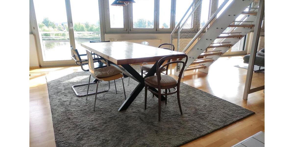 Maisonettenwohnung Kitzingen - 3 Zimmer, 135 m&sup2;, 1.200&euro; | Angebot:26489944