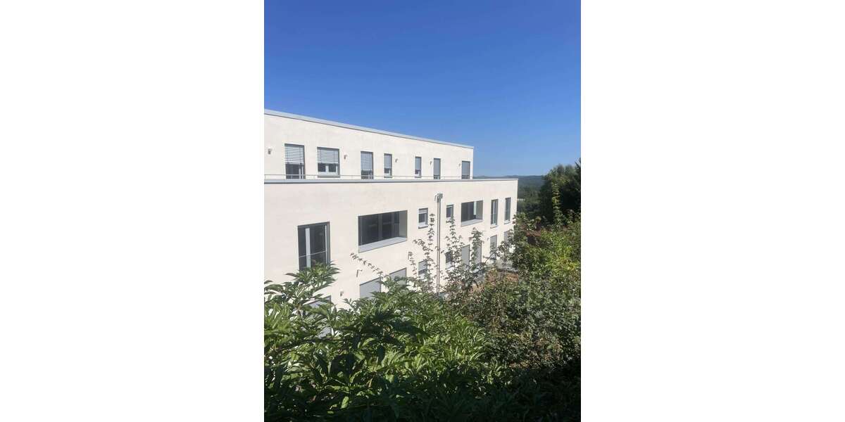 Etagenwohnung Pirmasens - 4 Zimmer, 135 m&sup2;, 1.485&euro; | Angebot:27166725
