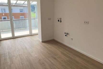 Wohnung Peißenberg - 2 Zimmer, 63 m&sup2;, 865&euro; | Angebot:25224173