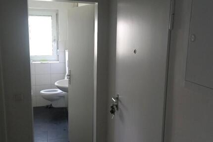 Wohnung Gummersbach - 1 Zimmer, 63 m&sup2;, 400&euro; | Angebot:24603910