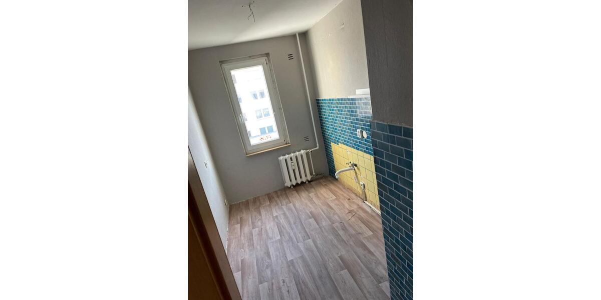 Etagenwohnung Südliches Anhalt - 2 Zimmer, 47 m&sup2;, 188&euro; | Angebot:26095178