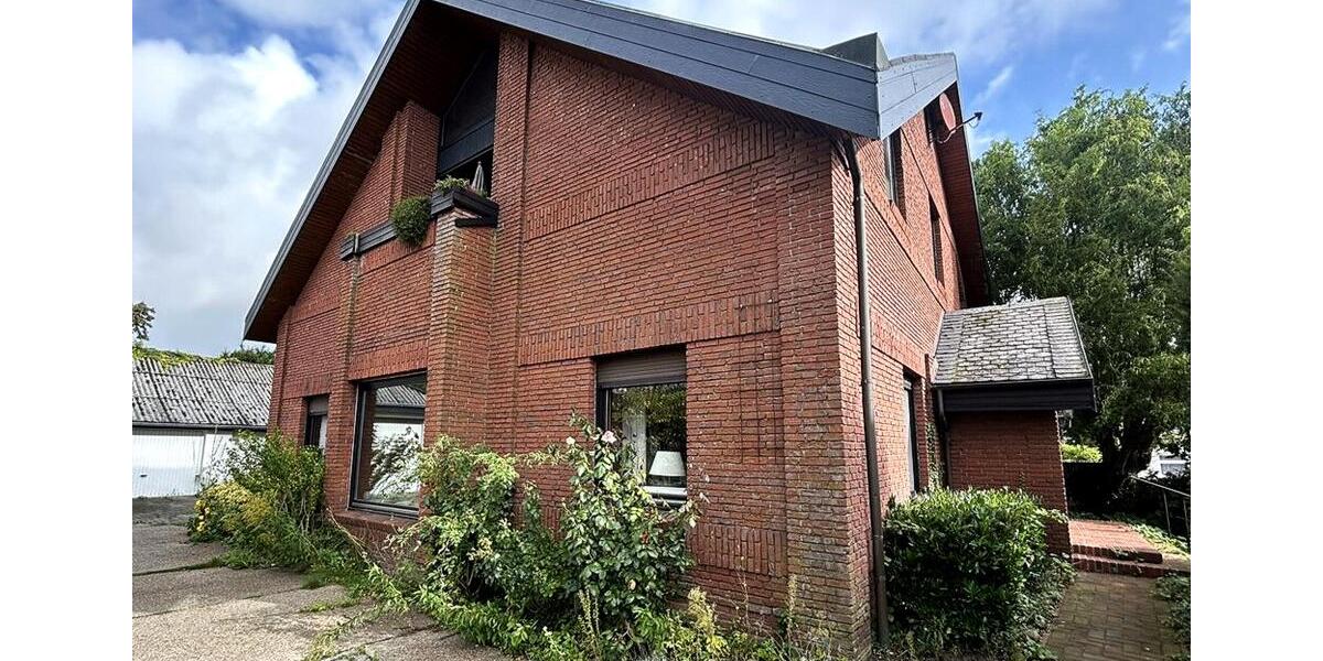 Zur Miete! Zentrales und ebenerdiges Wohnen mitten in Marne! 3 zimmer