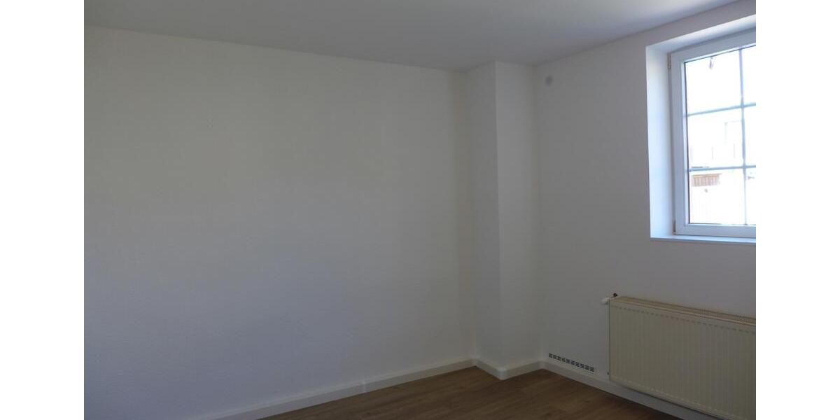 Erdgeschoßwohnung Bördeland - 4 Zimmer, 90 m&sup2;, 486&euro; | Angebot:26657872