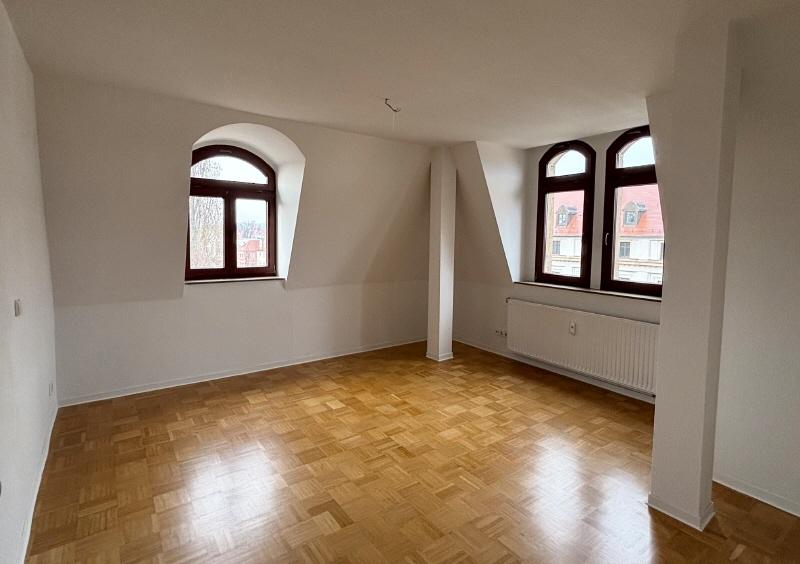 Etagenwohnung Pirna - 3 Zimmer, 80 m&sup2;, 718&euro; | Angebot:25904347