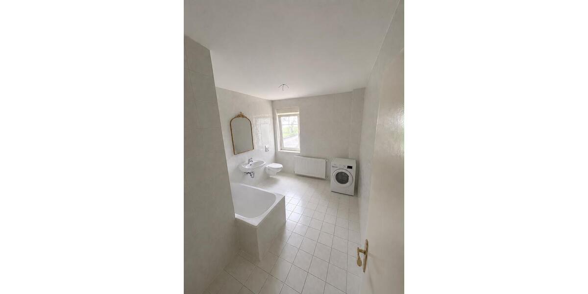 Erdgeschoßwohnung Frankfurt (Oder) - 2 Zimmer, 63 m&sup2;, 660&euro; | Angebot:27633007