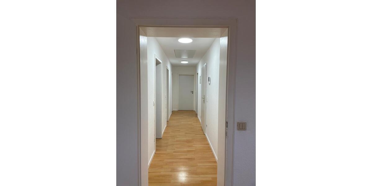 Dachgeschoßwohnung Fernwald - 3 Zimmer, 70 m&sup2;, 650&euro; | Angebot:24812085