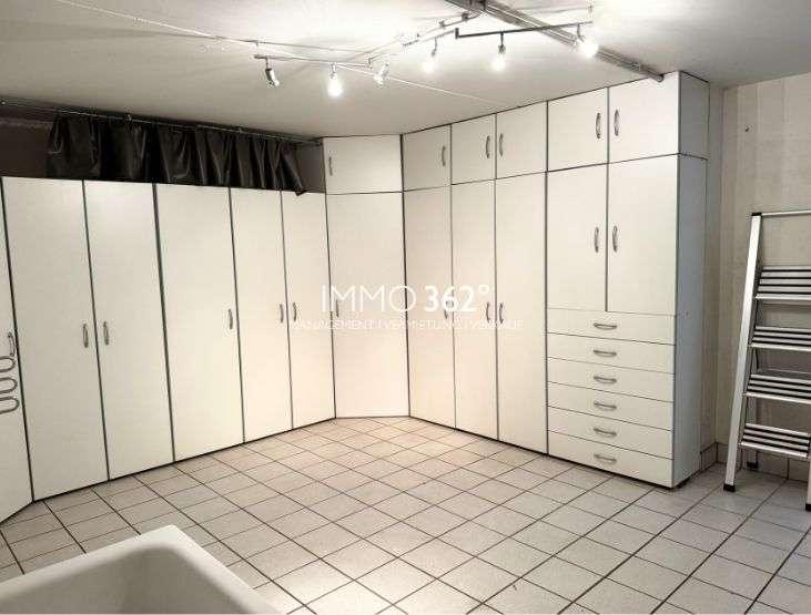 Einfamilienhaus Kassel Harleshausen - 2.5 Zimmer, 146 m&sup2;, 1.650&euro; | Angebot:25929937