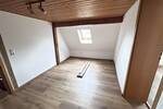 Einfamilienhaus Oberdachstetten - 8 Zimmer, 173 m&sup2;, 1.200&euro; | Angebot:26657158