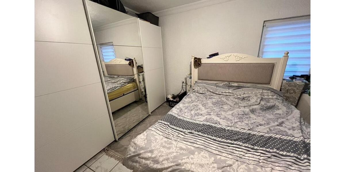 Dachgeschoßwohnung Ludwigshafen am Rhein Ludwigshafen-Oggersheim - 2 Zimmer, 65 m&sup2;, 900&euro; | Angebot:25088788