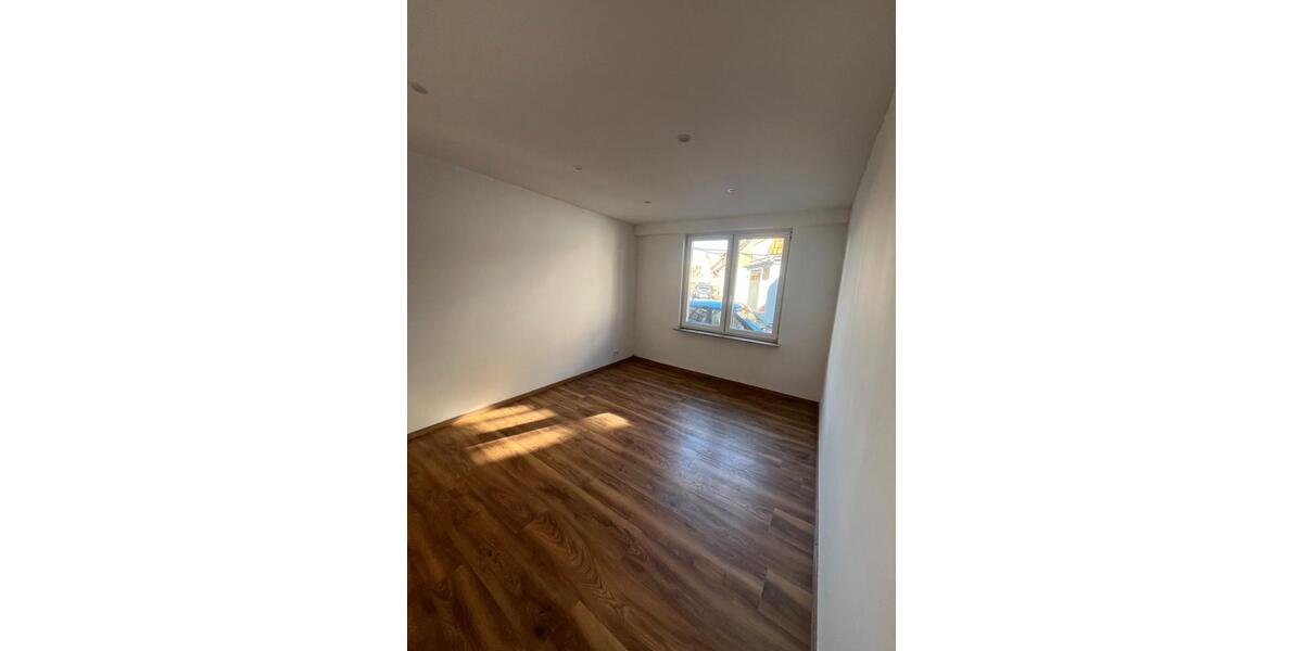 Erdgeschoßwohnung Neuhaus (Oste) - 3.5 Zimmer, 100 m&sup2;, 850&euro; | Angebot:25782492