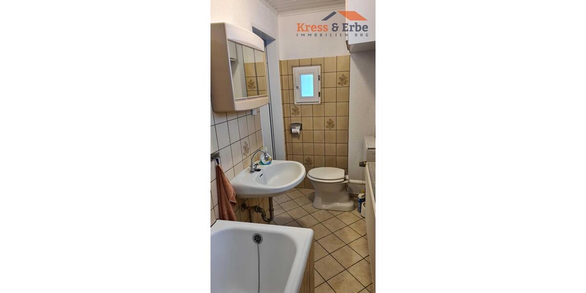 Einfamilienhaus Steinau an der Straße - 7 Zimmer, 176 m&sup2;, 1.190&euro; | Angebot:23726893