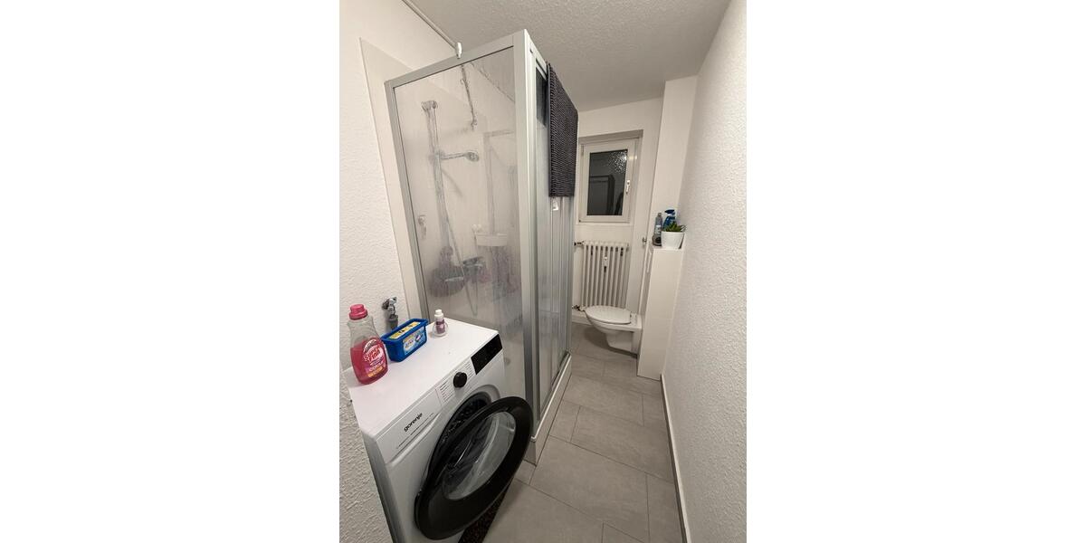 Etagenwohnung Flensburg - 1 Zimmer, 16 m&sup2;, 384&euro; | Angebot:25843711
