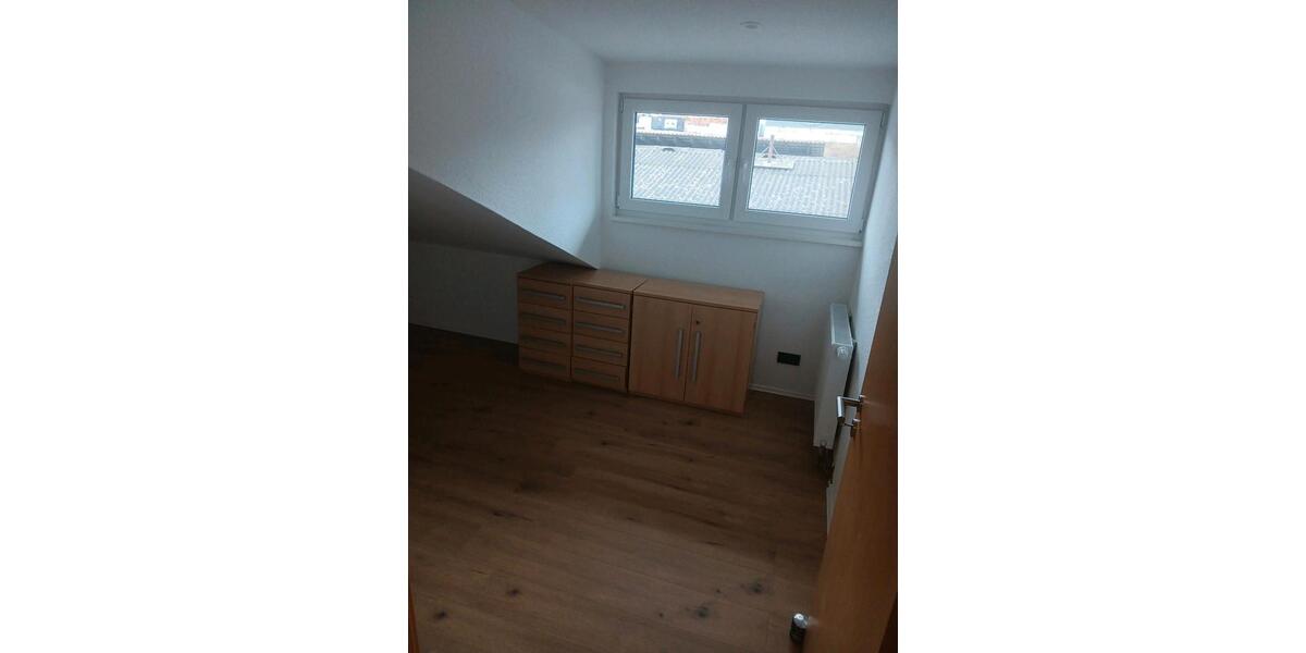 Dachgeschoßwohnung Olsberg - 4 Zimmer, 75 m&sup2;, 750&euro; | Angebot:24639604