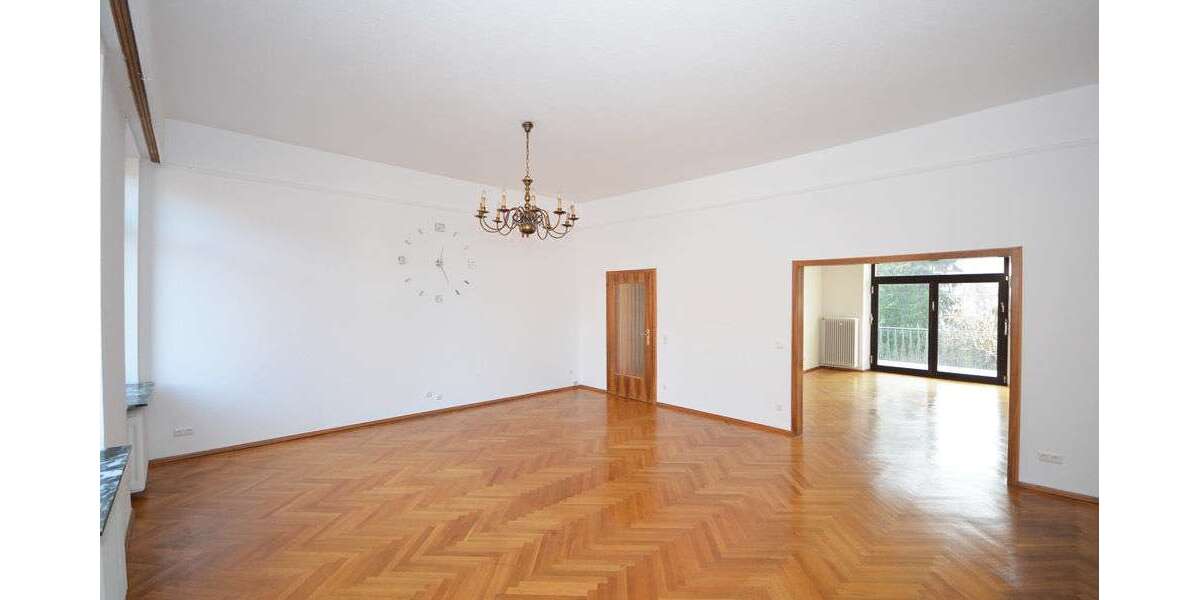 Etagenwohnung Kaiserslautern Lämmchesberg - 3 Zimmer, 113 m&sup2;, 1.100&euro; | Angebot:27236452