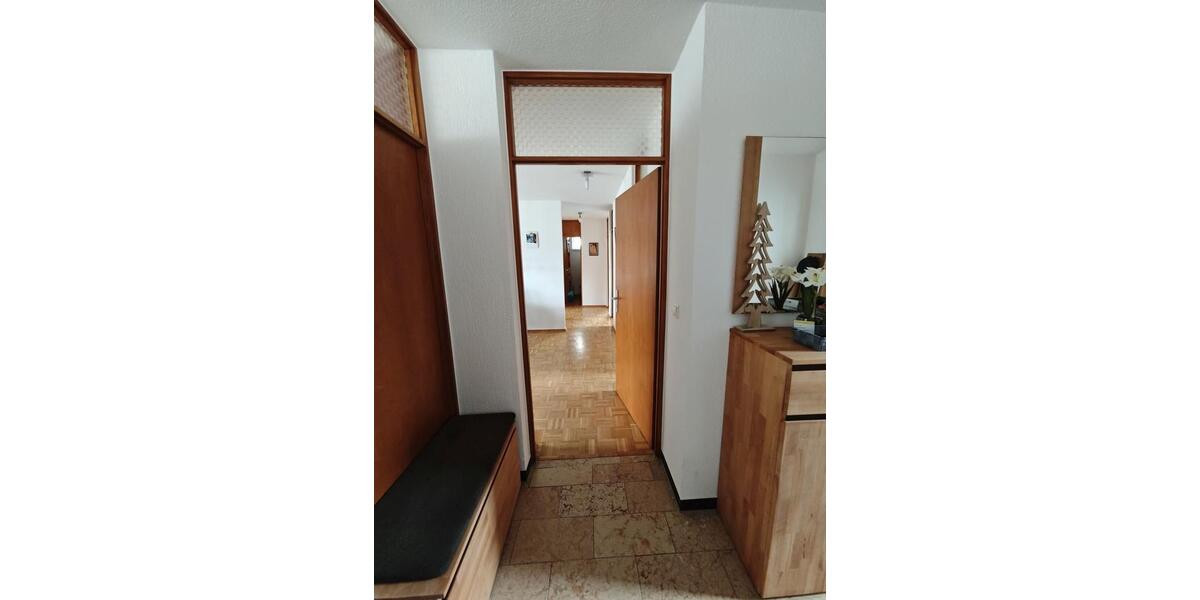 Etagenwohnung Wörth am Rhein - 3.5 Zimmer, 102 m&sup2;, 1.080&euro; | Angebot:26605322