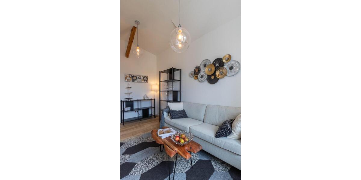 Dachgeschoßwohnung Illingen - 2 Zimmer, 50 m&sup2;, 995&euro; | Angebot:26268865