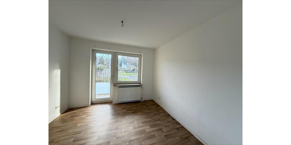 Etagenwohnung Leichlingen (Rheinland) - 3 Zimmer, 77 m&sup2;, 810&euro; | Angebot:24634657