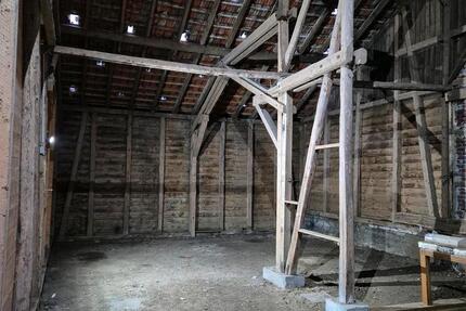 Lagerhalle Stellplatz zimmer