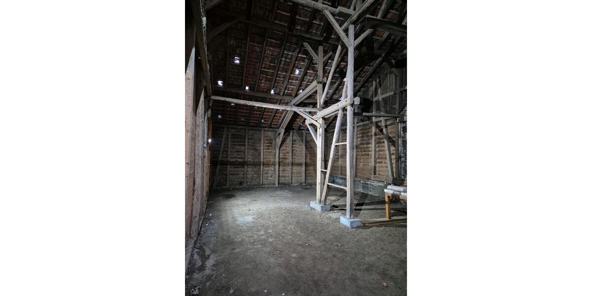 Lagerhalle Stellplatz zimmer