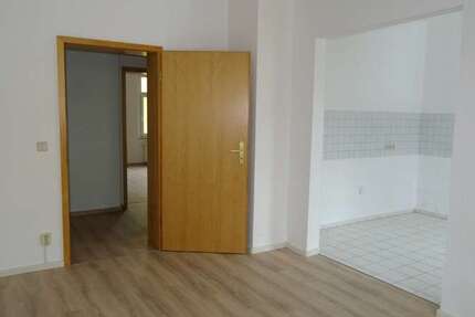 Wohnung zum Mieten in Crimmitschau 345 € 62.61 m² 2 zimmer
