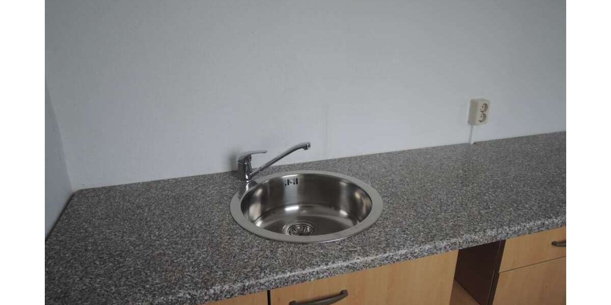 Etagenwohnung Oschersleben Oschersleben - 1 Zimmer, 25 m&sup2;, 145&euro; | Angebot:27111801
