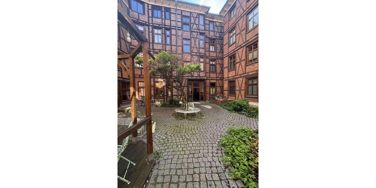 Dachgeschoßwohnung Magdeburg - 2 Zimmer, 39 m&sup2;, 419&euro; | Angebot:26647183