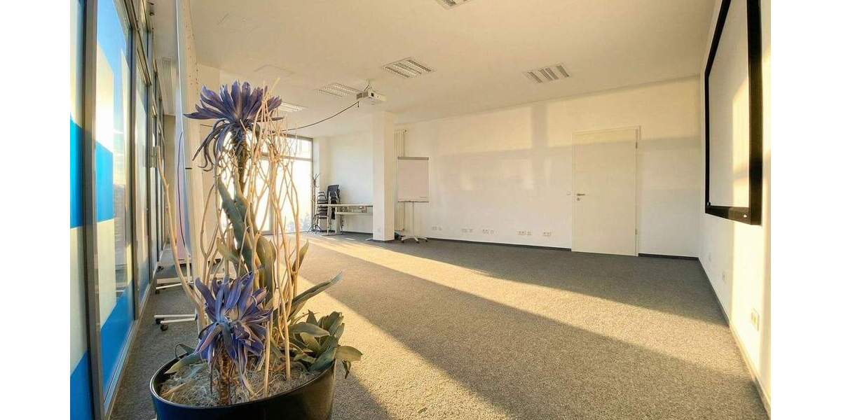 Etagenwohnung Saarlouis - 3 Zimmer, 150 m&sup2;, 1.500&euro; | Angebot:25737747